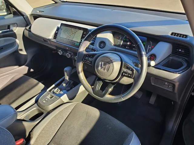 Honda FIT E:HEV RS 2024 — миниатюра 3