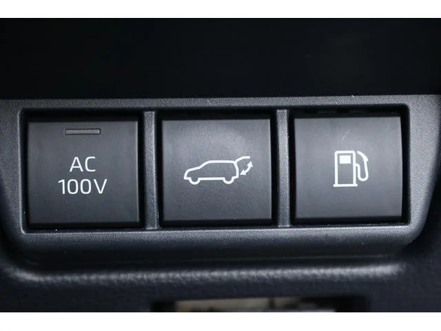 Toyota Prius Z 2023 — миниатюра 3