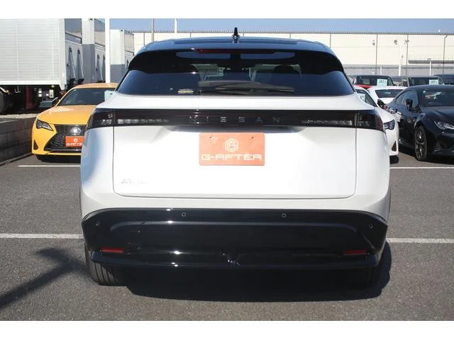 Nissan ARIYA B6 2022 — миниатюра 4