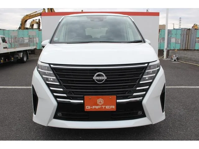 Nissan SERENA E-POWER HIGHWAY STAR V 2025 — миниатюра 3
