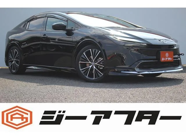 Toyota PRIUS Z 2023 — фото 1, купить с доставкой в Москву