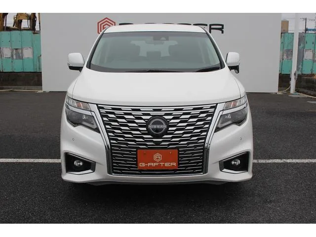 Nissan ELGRAND 250HIGHWAY STAR S 2024 — миниатюра 3