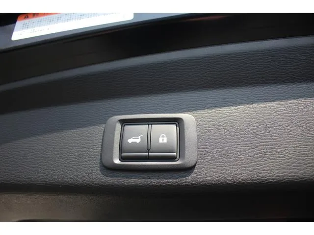 Mitsubishi OUTLANDER PHEV P 2024 — миниатюра 3