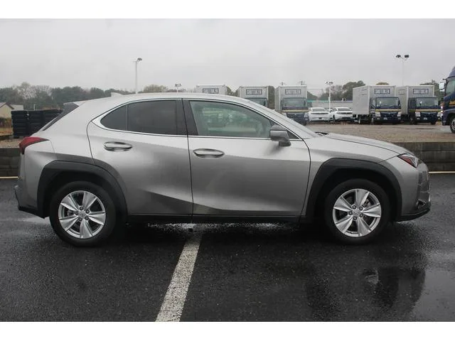 Lexus UX UX250H VERSION C 2023 — миниатюра 4