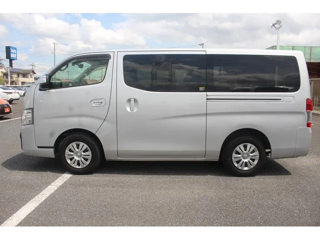 Nissan CARAVAN 2023 — миниатюра 4