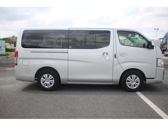 Nissan CARAVAN 2023 — миниатюра 5