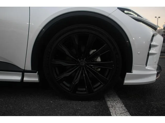 Toyota CROWN SPORT Z 2023 — миниатюра 5