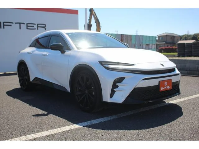 Toyota CROWN SPORT Z 2023 — миниатюра 3