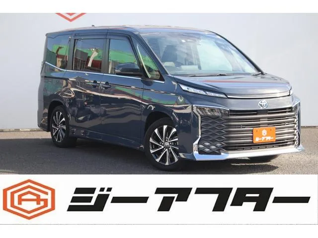 Toyota VOXY HYBRID S-Z 2023 — фото 1, купить с доставкой в Москву