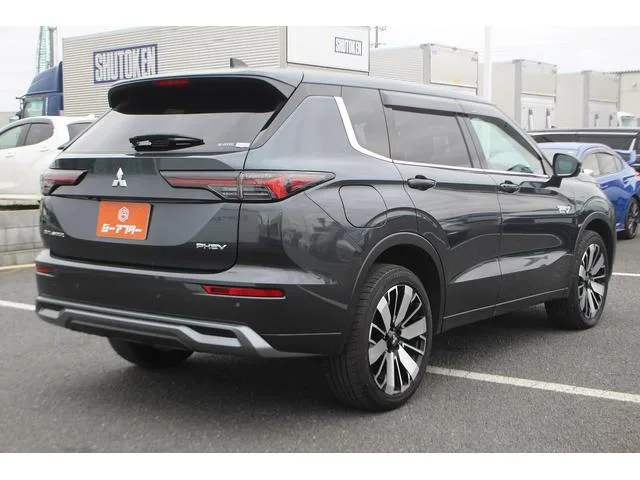 Mitsubishi OUTLANDER PHEV P 2024 — миниатюра 4