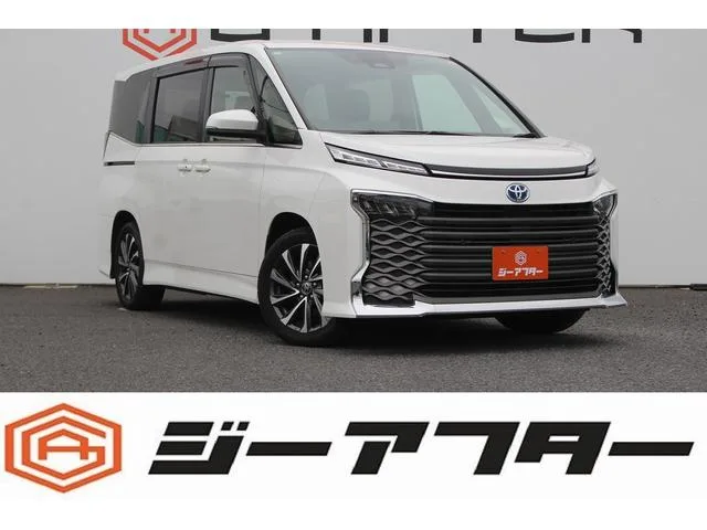 Toyota VOXY HYBRID S-Z 2022 — фото 1, купить с доставкой в Москву