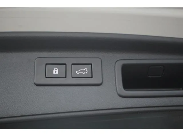 Subaru Forester STI SPORT 2023 — миниатюра 2