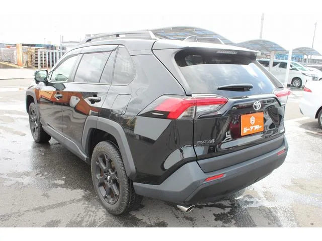 Toyota RAV4 ADVENTURE OFFROAD PACKAGE II 2023 — миниатюра 4
