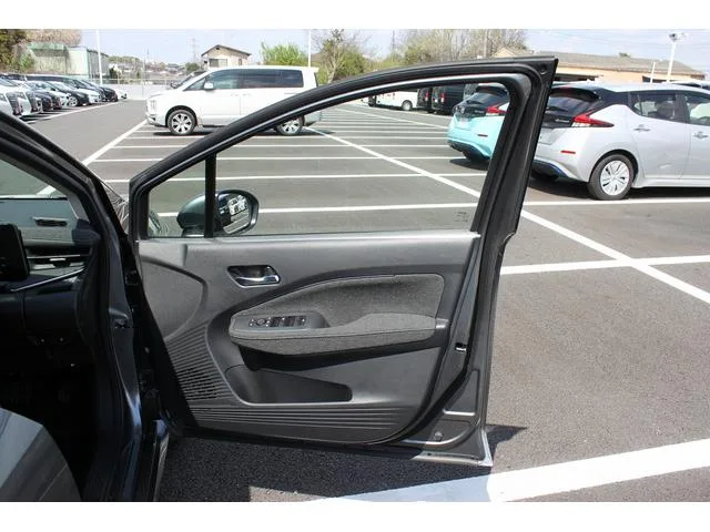 Nissan AURA G LEATHER EDITION 2024 — миниатюра 5