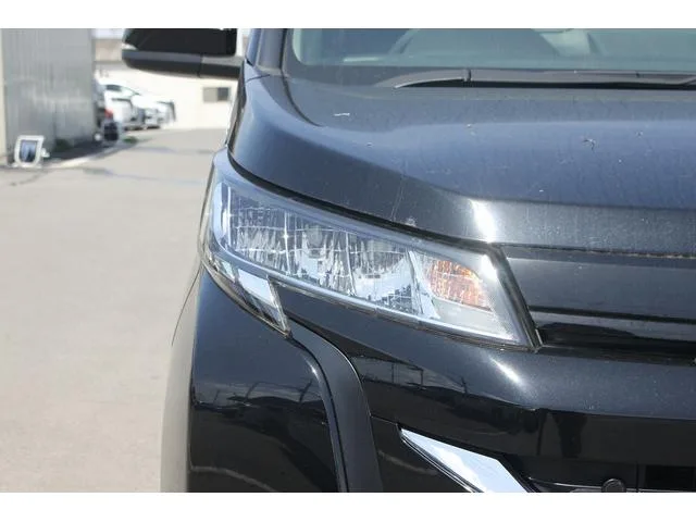 Toyota NOAH HYBRID X 2022 — миниатюра 5
