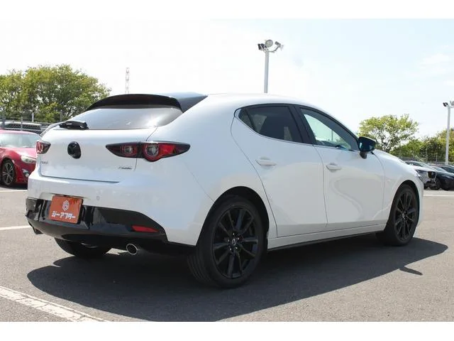 Mazda MAZDA3 FASTBACK 15S TOURING 2022 — миниатюра 4