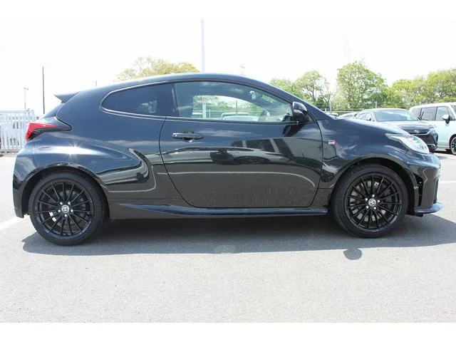 Toyota GR YARIS RZ 2025 — миниатюра 5