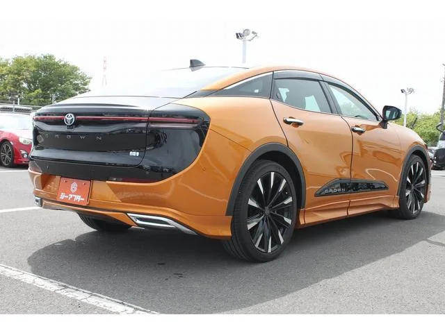 Toyota CROWN CROSSOVER RS ADVANCED 2023 — миниатюра 5