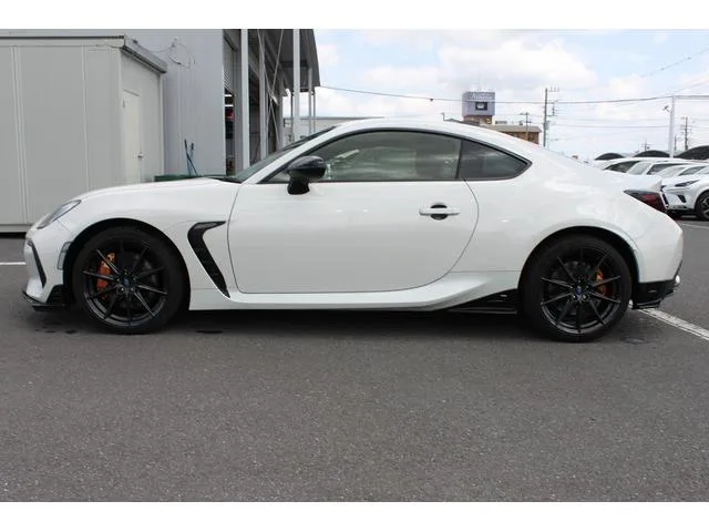 Subaru BRZ STI SPORT 2024 — миниатюра 5