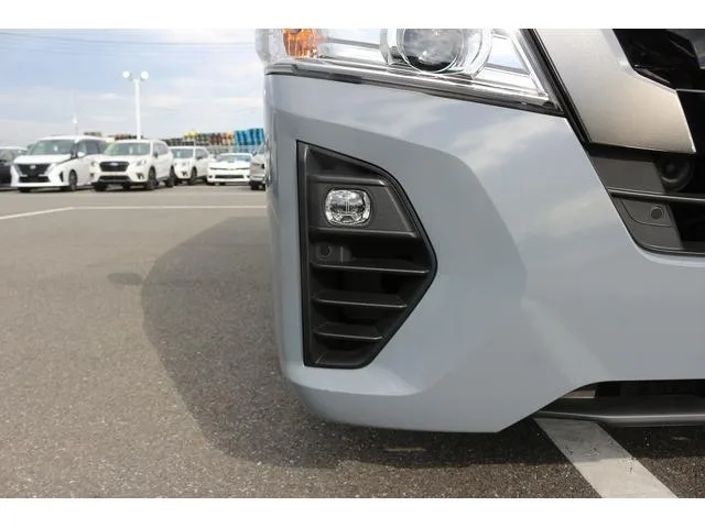 Nissan NV350CARAVAN VAN 2022 — миниатюра 5