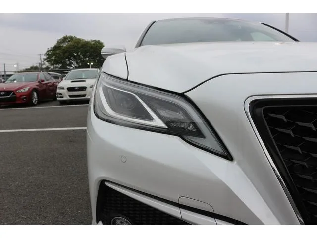 Toyota CROWN HYBRID S 2022 — миниатюра 5