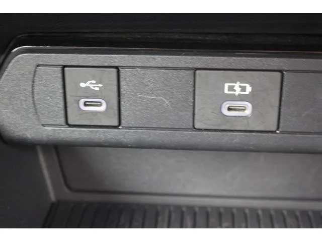 Toyota Prius G 2023 — миниатюра 4