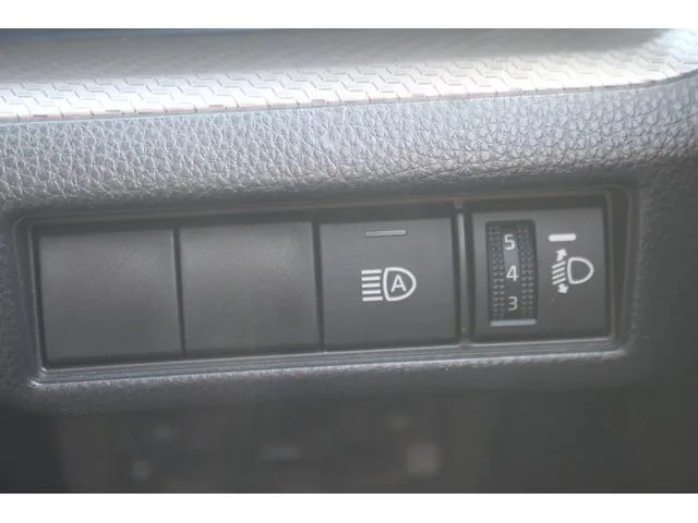 Toyota Prius G 2023 — миниатюра 2