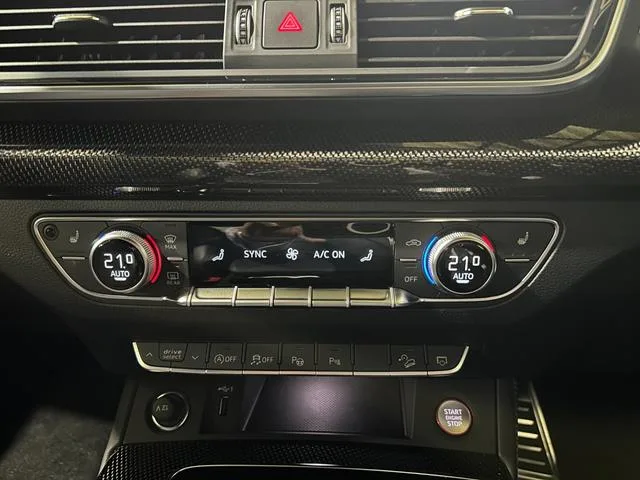 Audi SQ5 SPORTBACK BASE GRADE 2023 — миниатюра 3