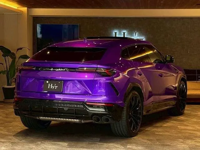 Lamborghini URUS BASE GRADE 2023 — миниатюра 2