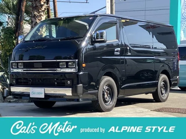 Toyota HIACE VAN LONG SUPER GL 2023 — фото 1, купить с доставкой в Москву