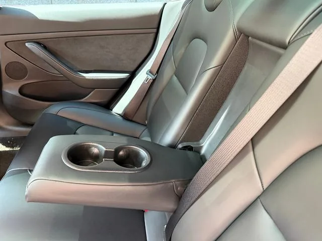 Tesla MODEL 3 RWD 2022 — миниатюра 5