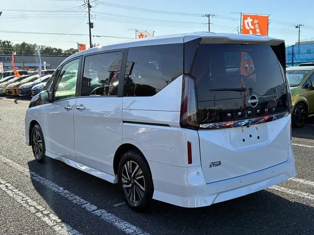 Nissan SERENA HIGHWAY STAR V 2025 — миниатюра 3