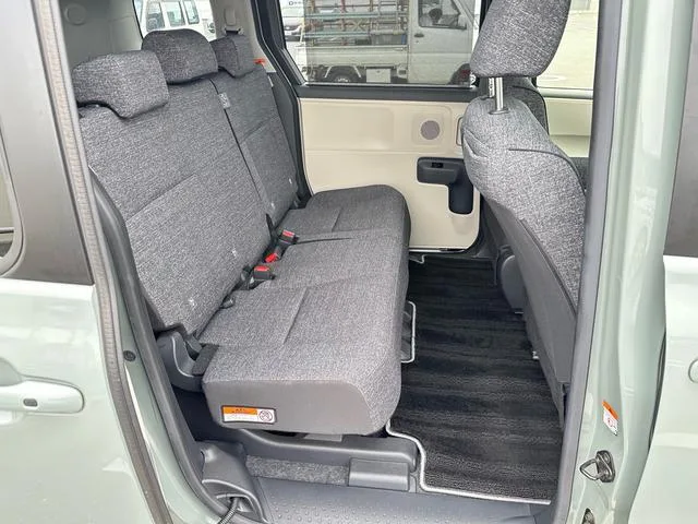 Toyota SIENTA HYBRID Z 2023 — миниатюра 3