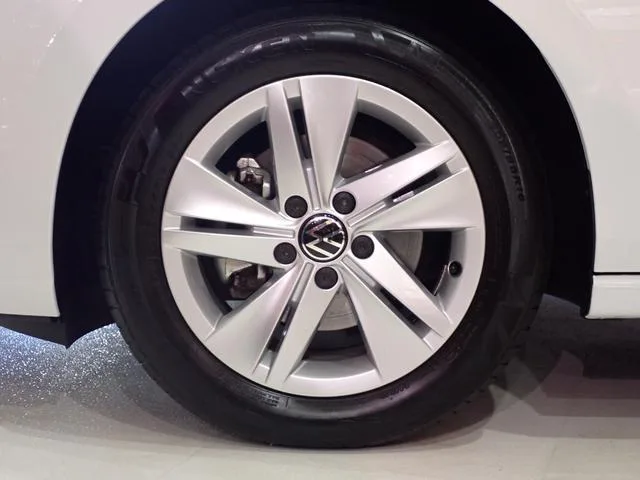 Volkswagen GOLF VARIANT ETSI ACTIVE 2025 — миниатюра 3