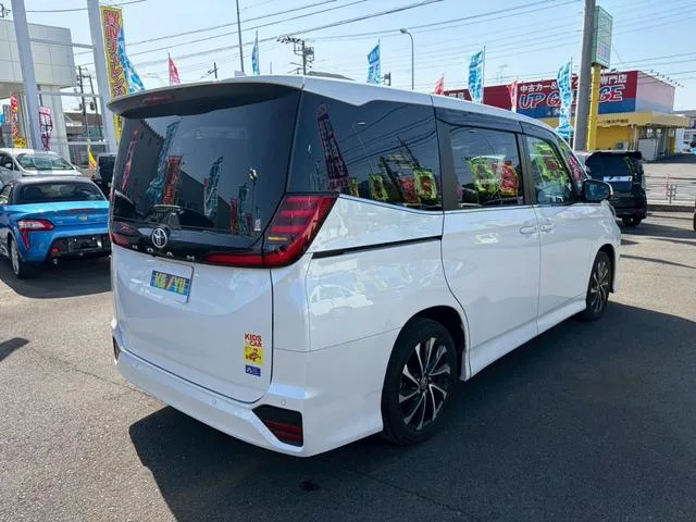 Toyota NOAH S-Z 2024 — миниатюра 5