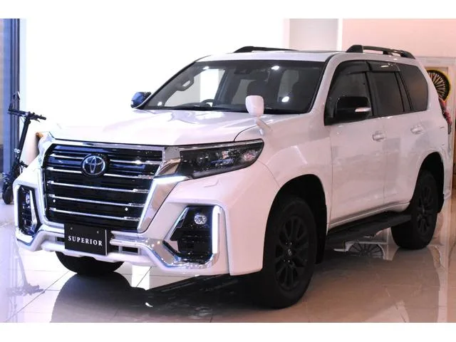 Toyota LAND CRUISER PRADO TX L PACKAGE MATT BLACK EDITION 2023 — фото 1, купить с доставкой в Москву