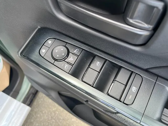 Mitsubishi DELICA MINI G 2025 — миниатюра 5