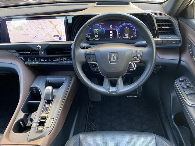 Toyota CROWN CROSSOVER G ADVANCED LEATHER PACKAGE 2023 — миниатюра 4