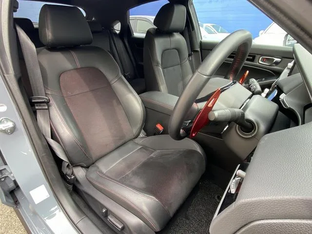 Honda CIVIC E:HEV 2023 — миниатюра 2