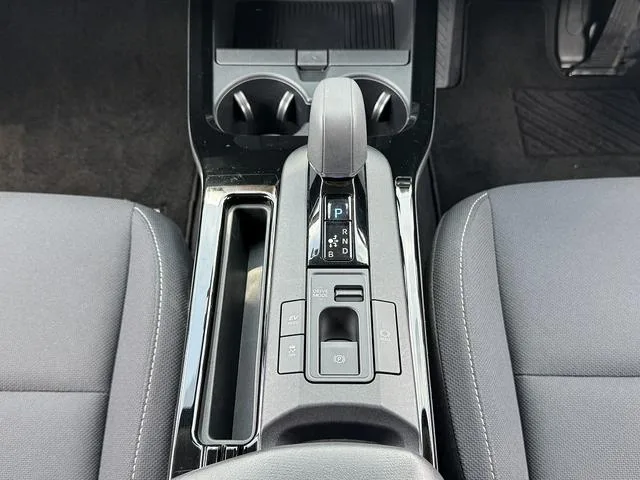 Toyota Prius G 2023 — миниатюра 4