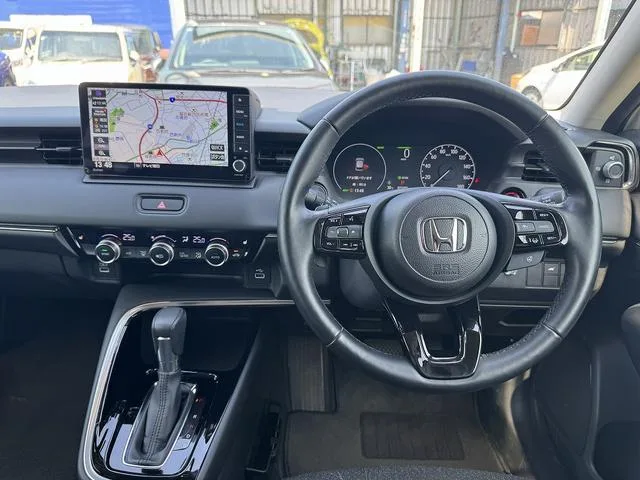 Honda VEZEL E:HEV Z 2023 — миниатюра 3