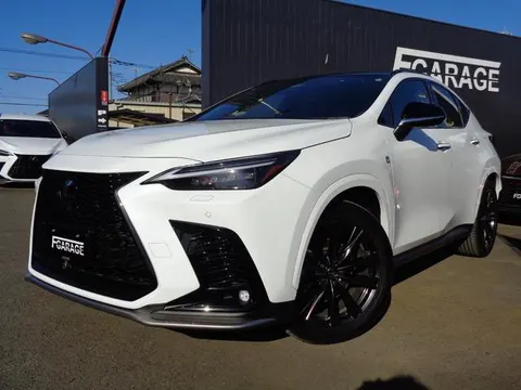 Lexus NX 2023 купить в Москве