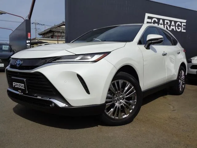 Toyota HARRIER HYBRID Z 2024 — фото 1, купить с доставкой в Москву