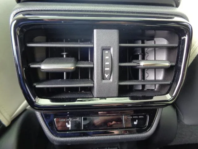Lexus NX NX350H VERSION L 2023 — миниатюра 4