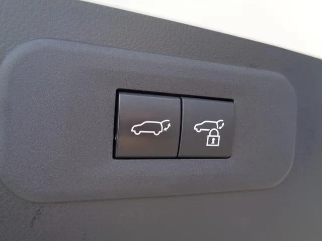 Lexus NX NX350H VERSION L 2023 — миниатюра 5