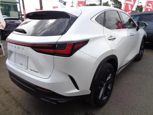 Lexus NX NX350H VERSION L 2023 — миниатюра 3