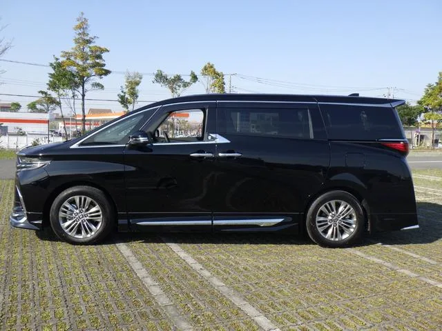 Toyota ALPHARD HYBRID Z 2025 — миниатюра 4