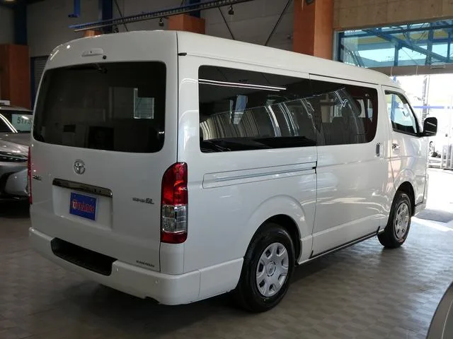 Toyota HIACE VAN 2024 — миниатюра 3