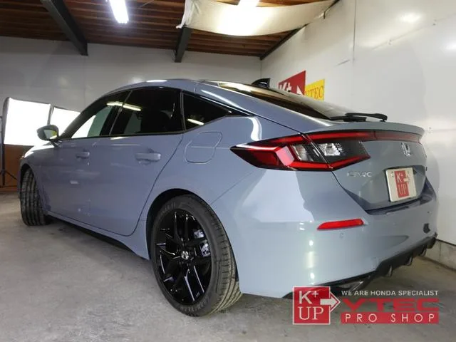 Honda CIVIC RS 2025 — миниатюра 2