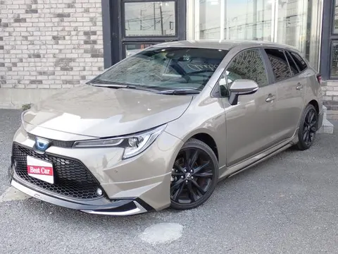 Toyota COROLLA TOURING 2022 купить в Москве